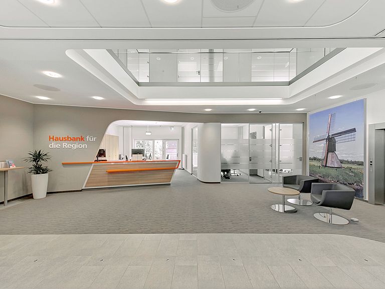 bancart_vr_bank_in_holstein